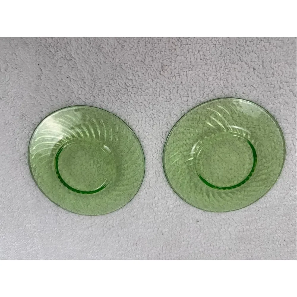 Vintage Uranium Glass Plates 6” Spiral/Swirl Pattern - Set Of 10